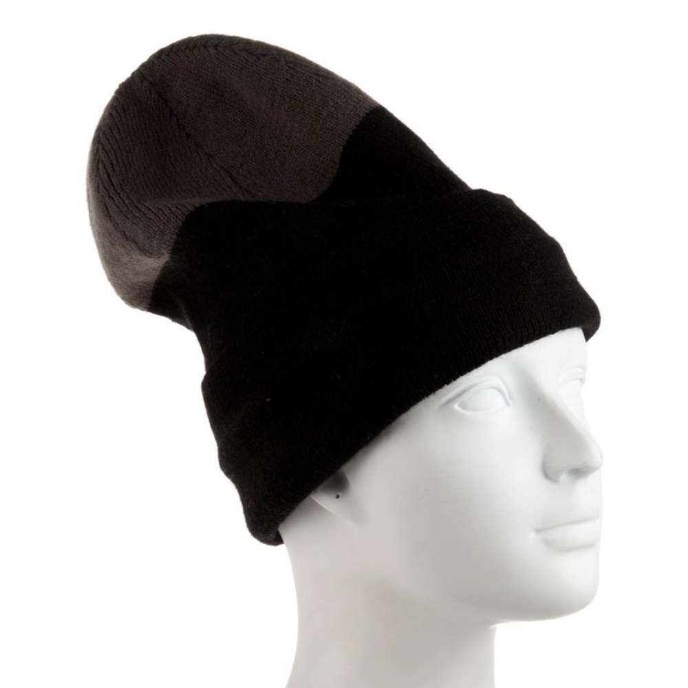 Women’s  Black and Gray Slouchy Beanie